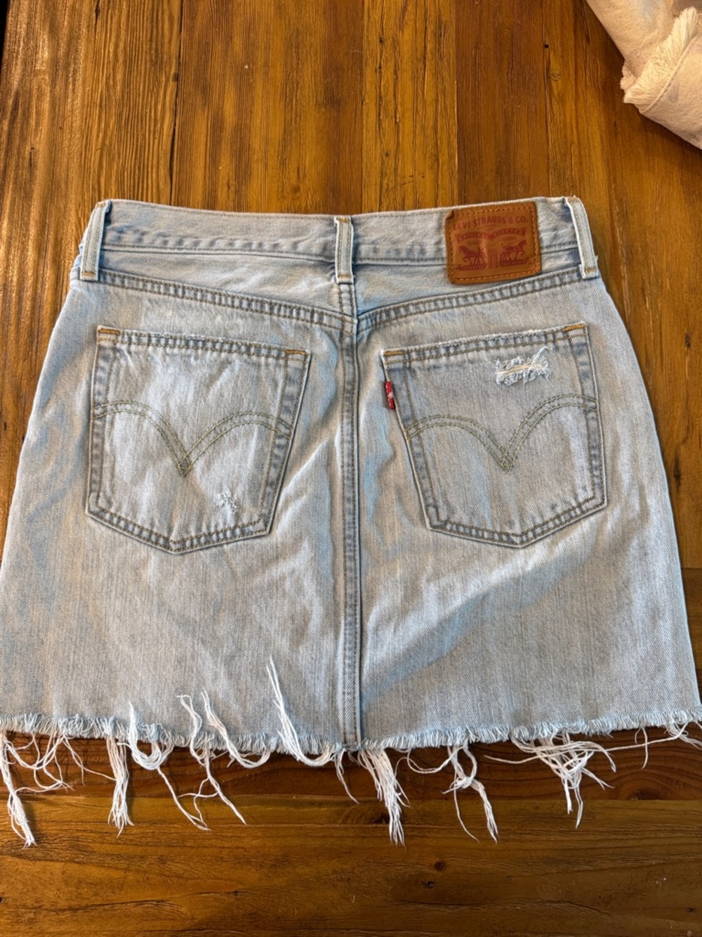 Levi's Light Blue Distressed Denim Mini Skirt - Picture 2 of 3